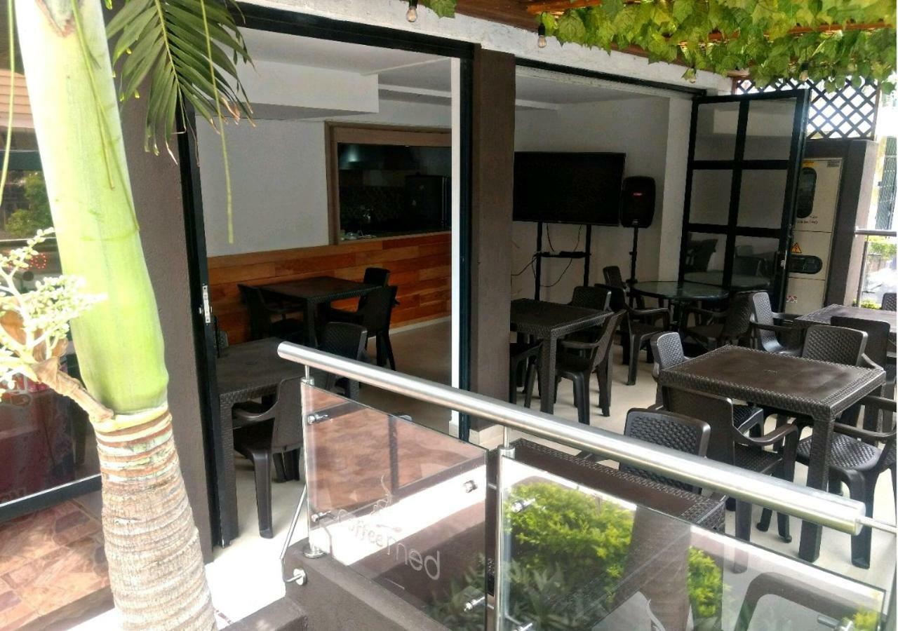 Hotel Med 70 Medellín Exterior foto